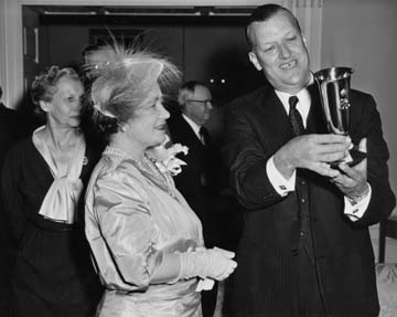 Queen Mother visits Annapolis
