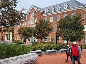 [photo, Legislative Services Building, 90 State Circle, Annapolis, Maryland]