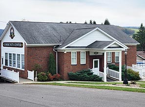 [photo, Town Hall & Community Center, 100 Church St., Deer Park, Maryland]