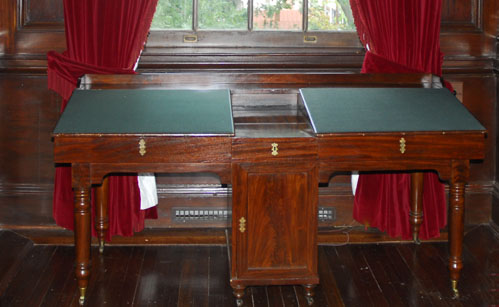 desk